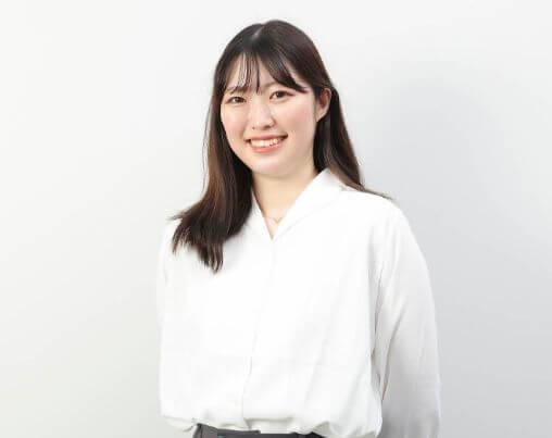 新卒社員の写真